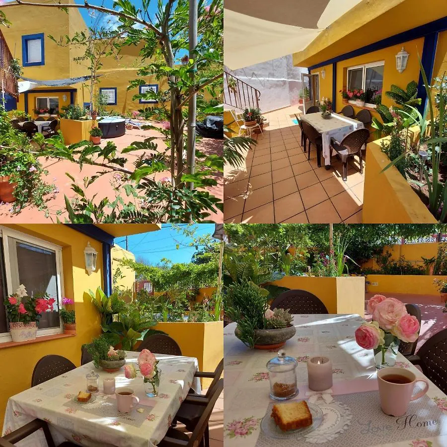 לאס פאלמס דה גראן קנאריה Casa Maestro Lelo - Acogedora Casa Rural Canaria Con Patios Y Jardines De Flores בית נופש לאס פאלמס דה גראן קנאריה