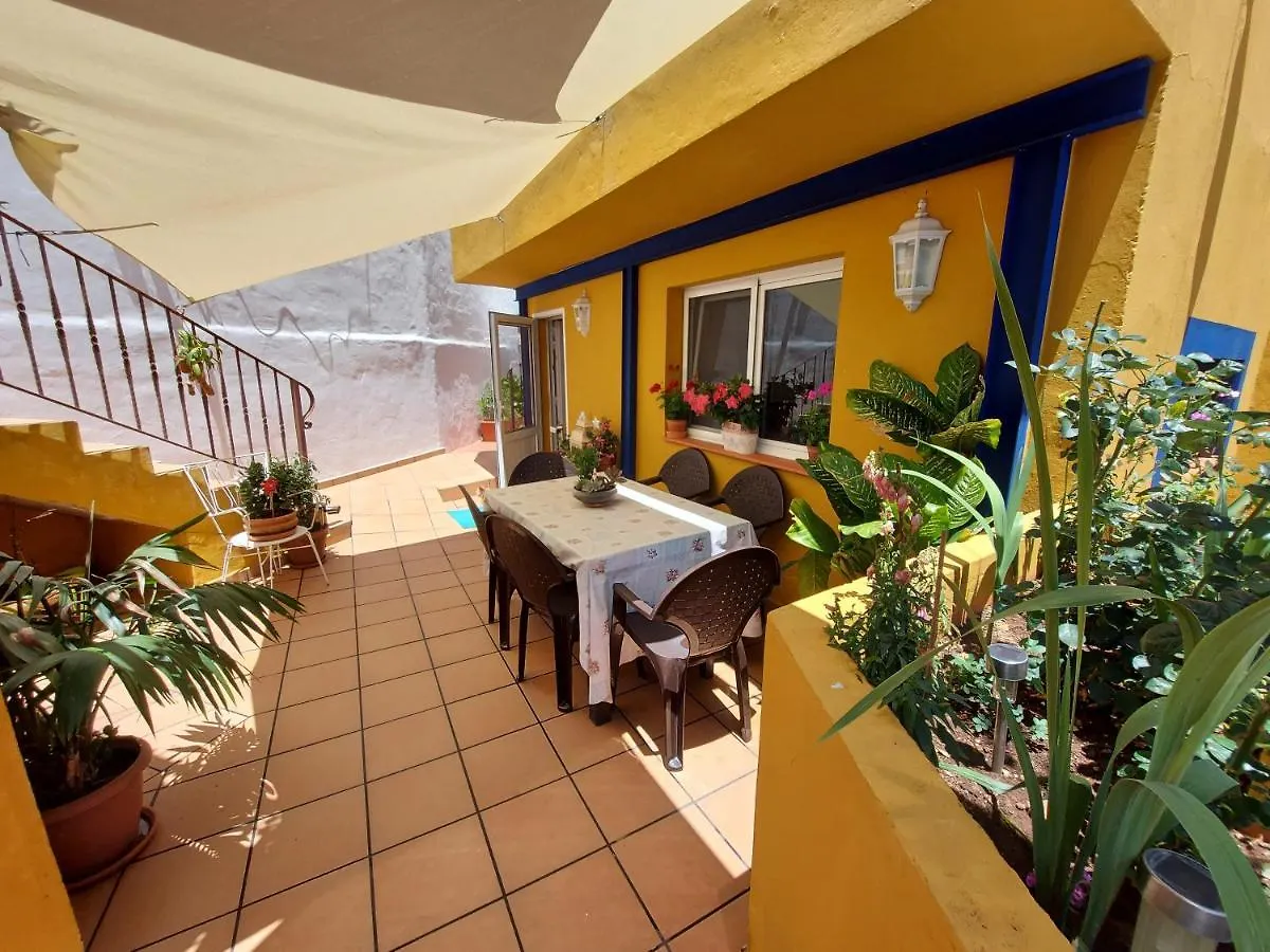 לאס פאלמס דה גראן קנאריה Casa Maestro Lelo - Acogedora Casa Rural Canaria Con Patios Y Jardines De Flores ספרד